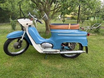 Jawa pionyr