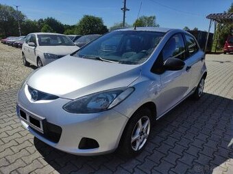 MAZDA 2 1.4i DOHC 16V 55KW,KLIMA,2x ALU,MFV,CD.