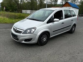 Opel Zafira 1.6i 85kw, 7-mist r.2009, rozvody, STK