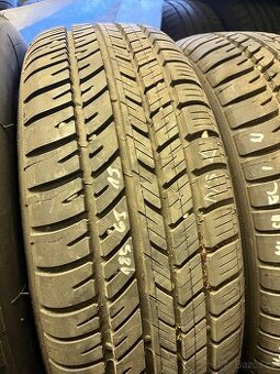 Pneu 185/65r15 letni michelin