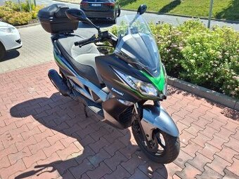Kawasaki J300