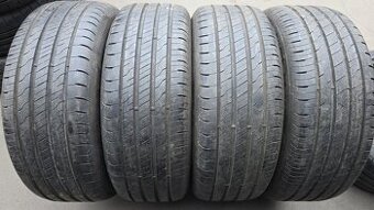 Letní pneu 205/55/16 Good Year