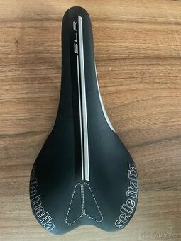 SELLE ITALIA SLR Karbon