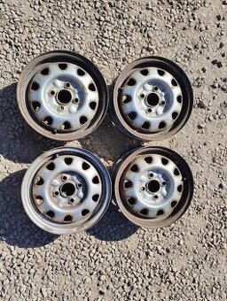 Disky plechové 4,5Jx13H 4x100 Škoda Felicia