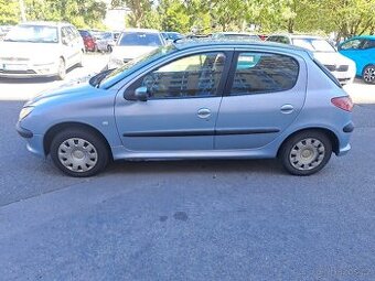 Peugeot 206 1.4 benzin