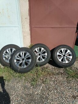 Zimní alu kola Peugeot 2008 16” 4×108 + Tomket 215/65 R16