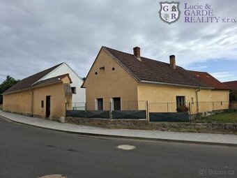 Prodej, zemědělská usedlost - statek, Nestanice - 1
