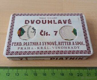 Švýcarské dvouhlavé karty Piatnik / Ritter čís. 7 Král. Vin.