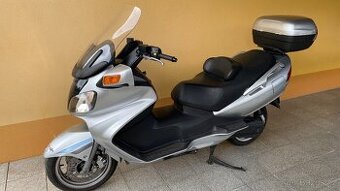 Suzuki AN 650 Burgman / zánovní pneu, orig. stav / CZ TP