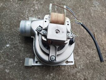 Ventilátor z plynového kotle 230V vhodný pro kutily