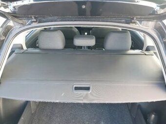 Prodám roletu kufrů Škoda Fabia 2 Combi 5J9867871C.