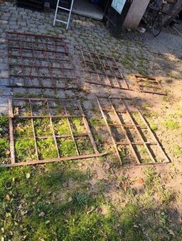 5 x kovové industriální okno ( různé druhy)