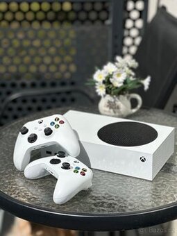 Xbox Series S 512gb White (2 ovladače)