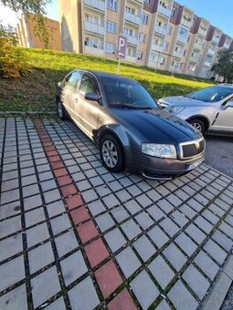 Škoda superb 1