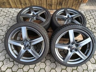 FORD FOCUS MK4 zánovní 225/40/18 5x108 TOP