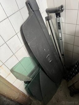 Passat b6 roleta kufru,okna, příčky do kufru