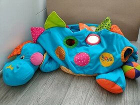 Modrý dinosaurus s míčky