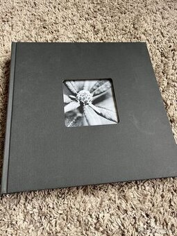 Album Hama
