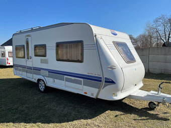 Karavan Hobby De Luxe 495 UL 2009, Předstan Isabella, TV