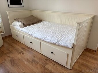 Rozkládací postel IKEA Hemnes