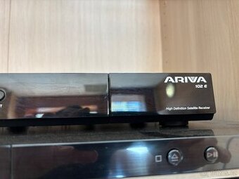 Ferguson ARIVA 102E