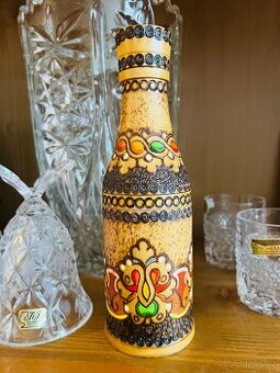 Vintage ručně vyráběná pyrografická dřevěná láhev