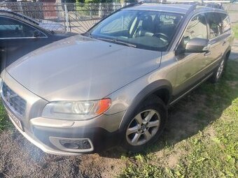 Volvo XC70 po servise, pěkný stav.