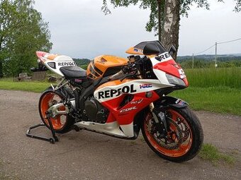 Honda CBR 1000RR REPSOL