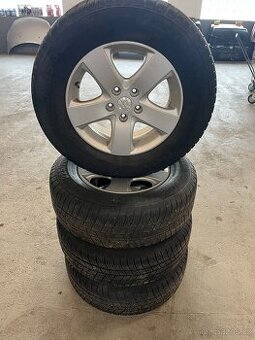 ALU KOLA + PNEU BARUM POLARIS 3 SUZUKI VITARA
