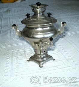 starý ruský mini samovar