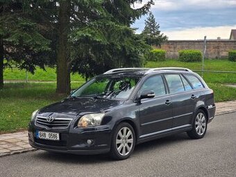 TOYOTA Avensis T25 2.0D-4D TZ, vyhř. okno+sed., nez.topení
