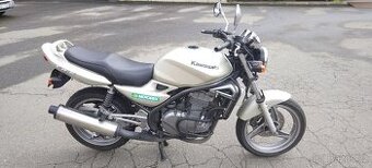 Kawasaki ER5