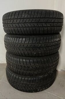 225/60 R18 Zimní pneu Barum 90%