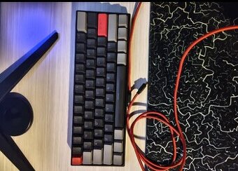 Yeenke atom