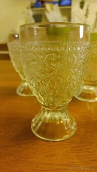 Čiré lisované sklo "Cibulák" Pavel Pánek