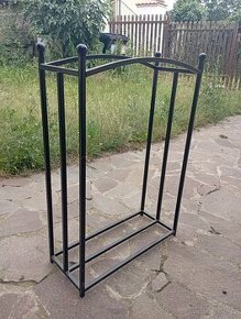 Stojan na dřevo v krbu 609125cm