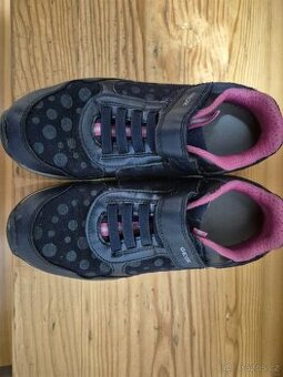 Podzimní boty Geox, vel. 37