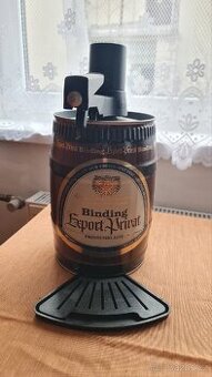 Prázdný pivní soudek pro sběratele