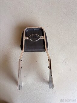 Opěrka Suzuki VZ 800 Marauder