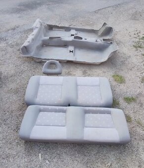 Vw Lupo koberec, sedačky, opeřky hlavy