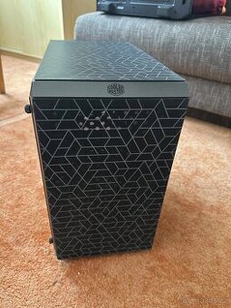 PC skříň Cooler Master MasterBox Q500L