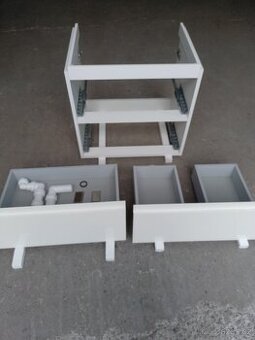 Koupelnová skříňka 60 - 1