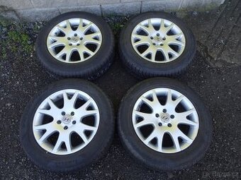 Hyundai iX35 – zimní kola (alu disky+pneu 225/60 R17)