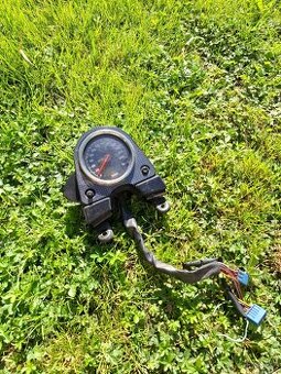 Tachometr- Suzuki SV 650