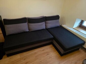 Rozkládací rohová sedačka DELI černá/šedá, pravá