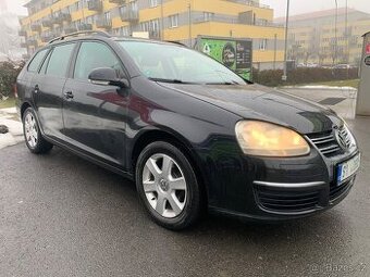VW Golf Variant 1.9 TDi rok 2009 originál 215500km Navi Klma