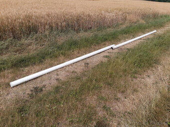 Závora, břevno, překážka délka 8 m