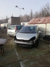 Peugeot 807, Citroën C8, Fiat Ulysse, L.Phedra ND