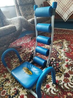 Posilovač břišních svalů