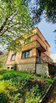 Prodáme větší dům se zahradou a dvojgaráží, Letohrad